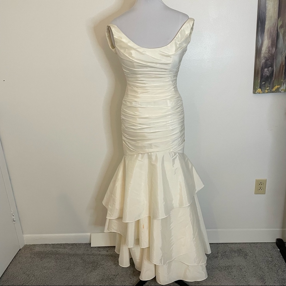 David’s Bridal Ivory Mermaid Wedding Dress, 0